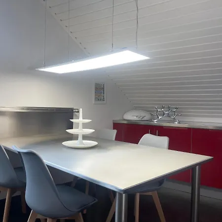Apartment11 *