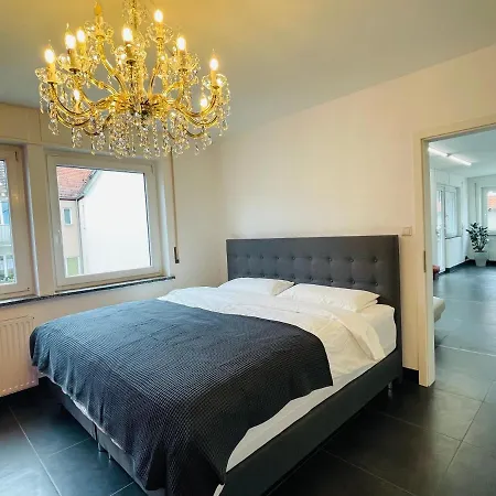 Apartment11 * אולם