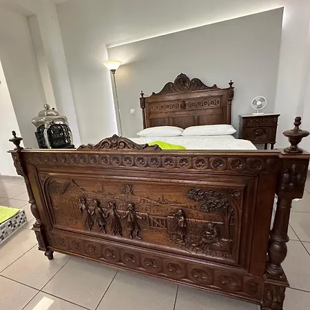 דירה Apartment11 *