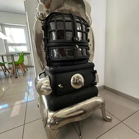 Apartment11 * אולם