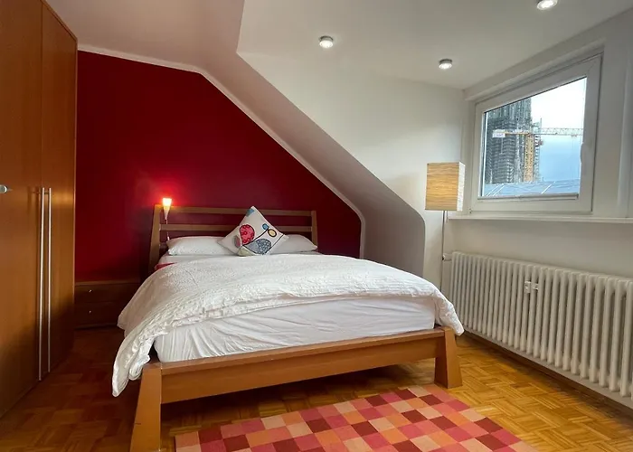 公寓 Apartment11 *